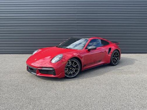 2025 Porsche 911 Turbo S