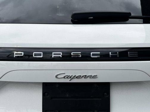 2020 Porsche Cayenne Base