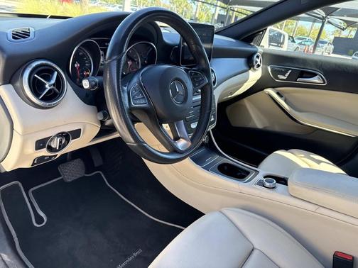 2018 Mercedes-Benz CLA 250 Base