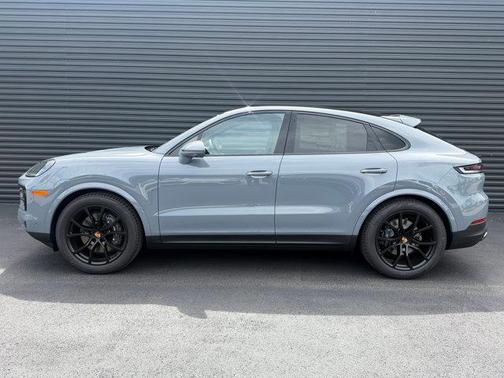 Arctic Grey 2026 Porsche Cayenne AWD
