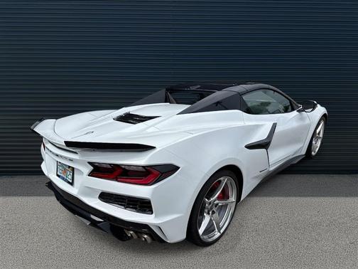 2025 Chevrolet Corvette E-Ray