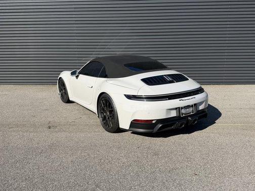 2026 Porsche 911 Carrera GTS