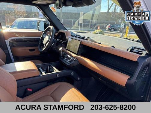 2023 Land Rover Defender 110 V8