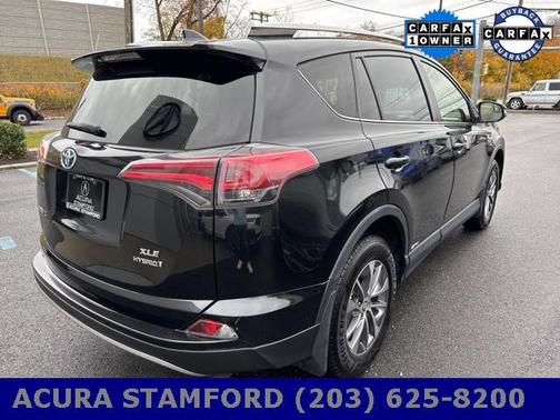 2018 Toyota RAV4 Hybrid XLE