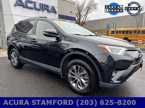 2018 Toyota RAV4 Hybrid XLE