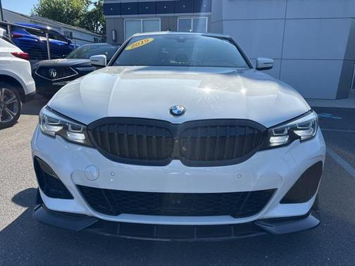 2019 BMW 330 xDrive