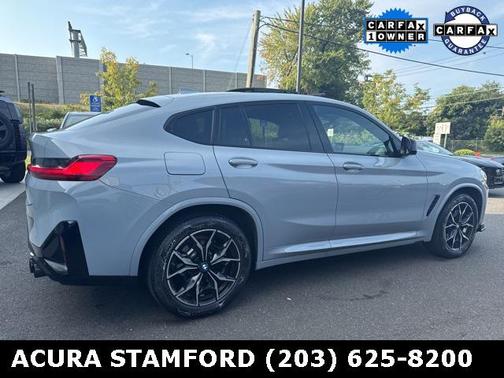 2024 BMW X4 xDrive30i