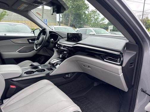 2022 Acura MDX Advance Package