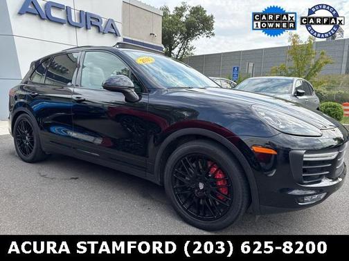 2015 Porsche Cayenne Turbo