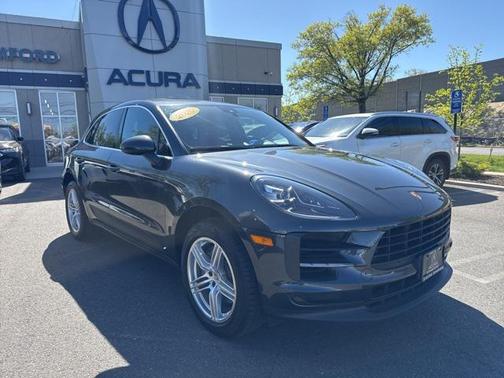 2020 Porsche Macan Base