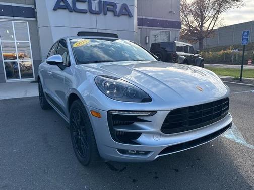 2017 Porsche Macan GTS