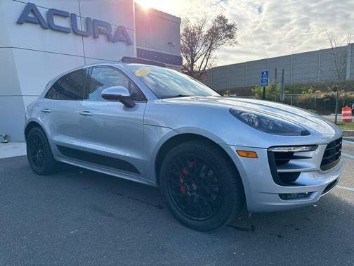 2017 Porsche Macan GTS