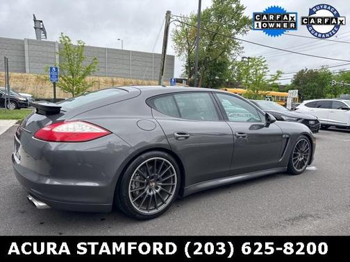 2013 Porsche Panamera 4S