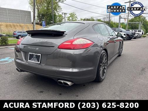 2013 Porsche Panamera 4S