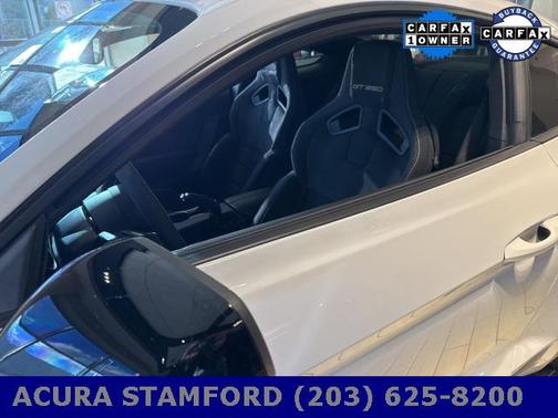 2017 Ford Shelby GT350 Base