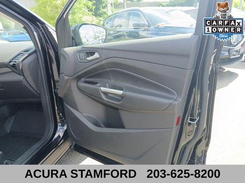 AGATE BLACK 2019 Ford Escape SE