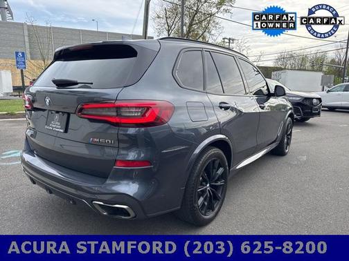 2021 BMW X5 M50i