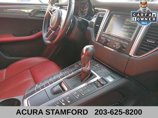 2015 Porsche Macan Turbo