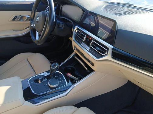 2019 BMW 330 xDrive