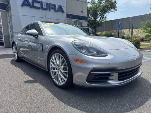 2020 Porsche Panamera 4S