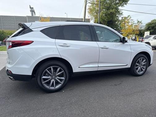 2023 Acura RDX Technology Package