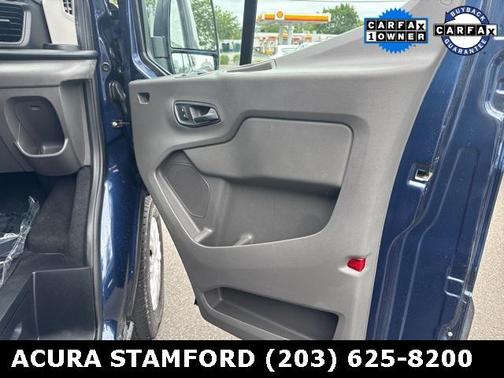 2022 Ford Transit-350 XLT