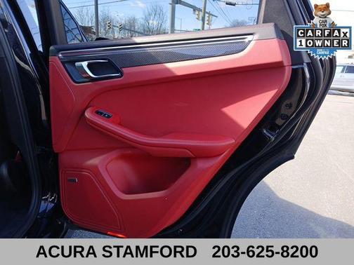 2017 Porsche Macan GTS