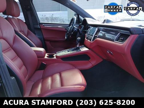 2017 Porsche Macan GTS