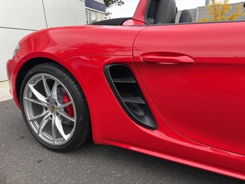 2017 Porsche 718 Boxster S