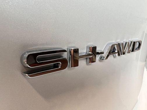 Liquid Carbon Metallic 2026 Acura RDX Advance Package