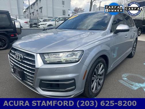 2019 Audi Q7 55 Premium Plus