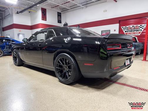 2016 Dodge Challenger SRT Hellcat