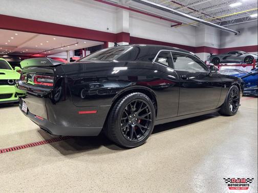 2016 Dodge Challenger SRT Hellcat