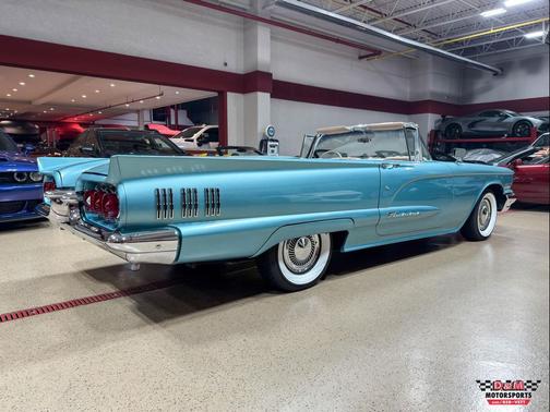 1960 Ford Thunderbird Base