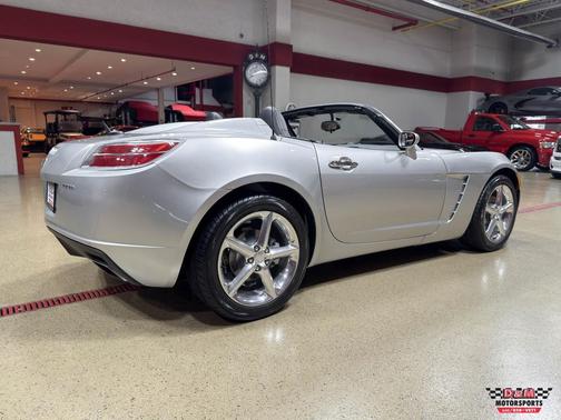 Silver Pearl 2007 Saturn Sky Red Line