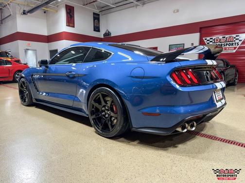 2020 Ford Shelby GT350R Base