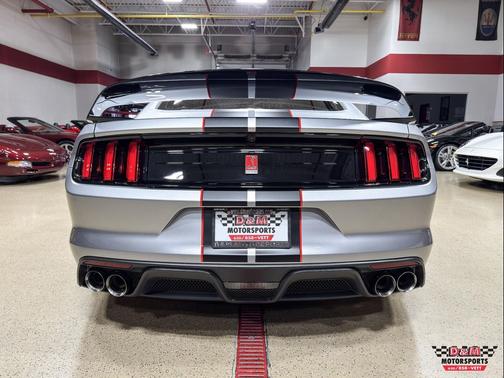 2020 Ford Shelby GT350R Base