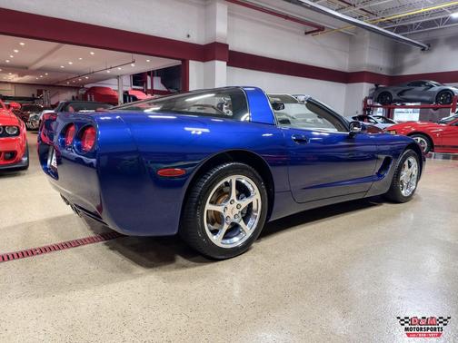 2004 Chevrolet Corvette Base
