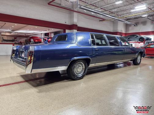 1983 Cadillac Fleetwood Sedan