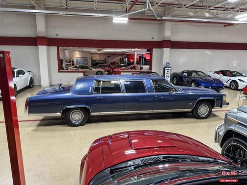 1983 Cadillac Fleetwood Sedan