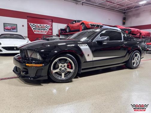 Black Clearcoat 2007 Ford Mustang Base