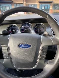 2011 Ford Taurus SEL
