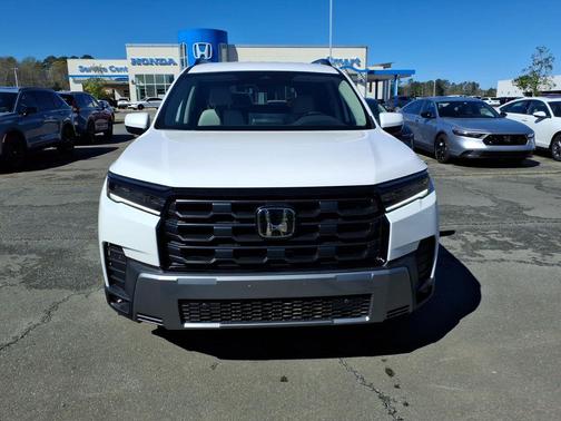 Platinum White Pearl 2026 Honda Pilot EX-L