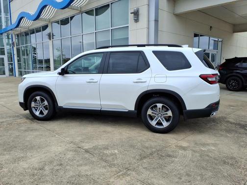 Platinum White Pearl 2026 Honda Pilot EX-L