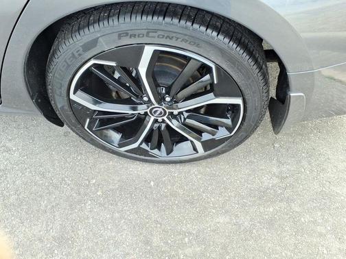 2024 Nissan Altima SR FWD