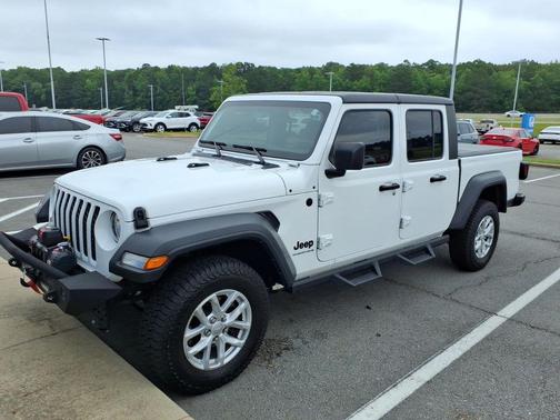 Bright White Clearcoat 2023 Jeep Gladiator Sport S