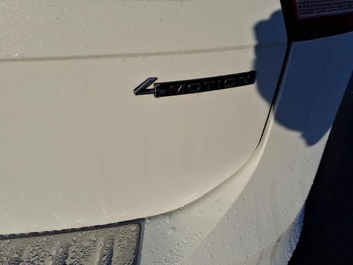 2024 Volkswagen Tiguan 2.0T Wolfsburg Edition