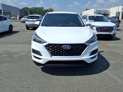 2021 Hyundai TUCSON SE