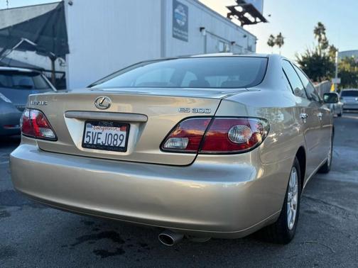 2003 Lexus ES 300 Base