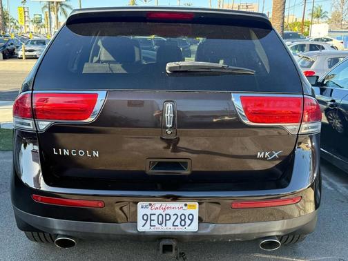 2013 Lincoln MKX Base